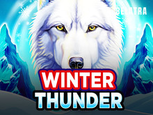 Spēles Winter Thunder priekšskatījums ar ziemas ainavu un maģisko kristālu